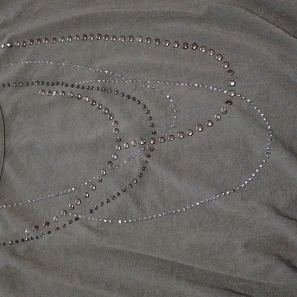 Women's top - Picture 3 of 5